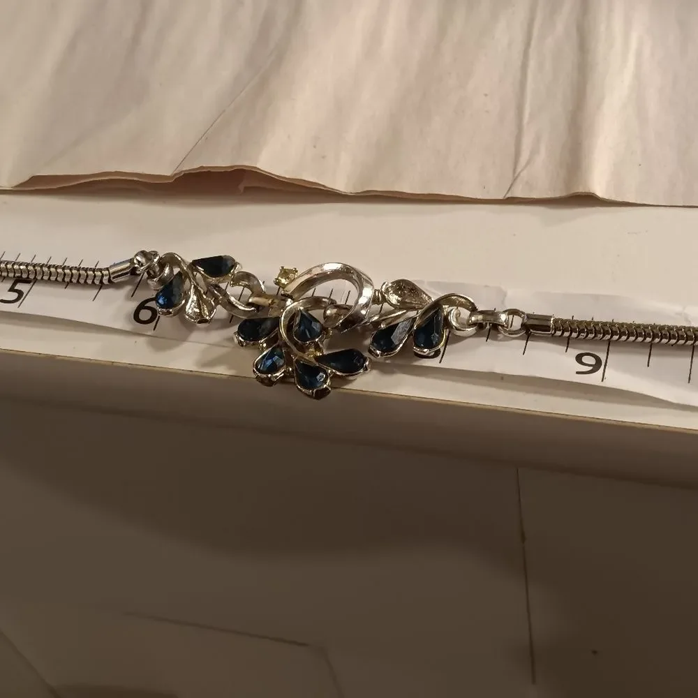 Crown Trifari 50's Vintage Art Deco Faux Sapphire Damonte Floral Necklace